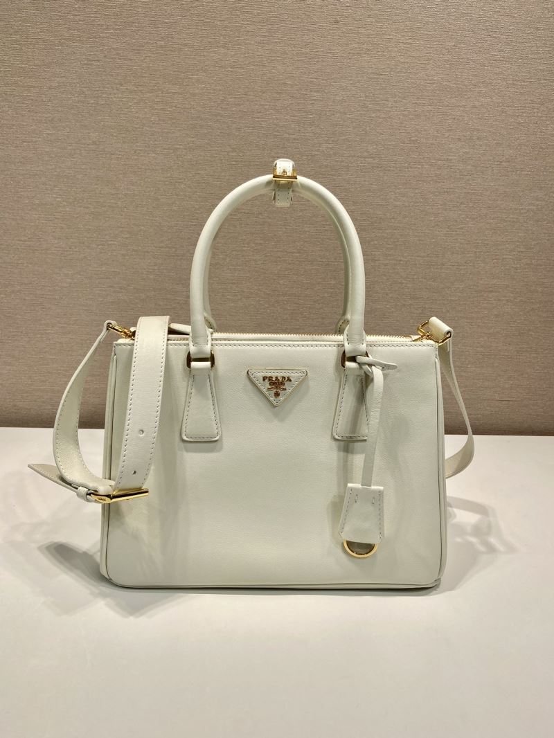 Pra*a top handle bags